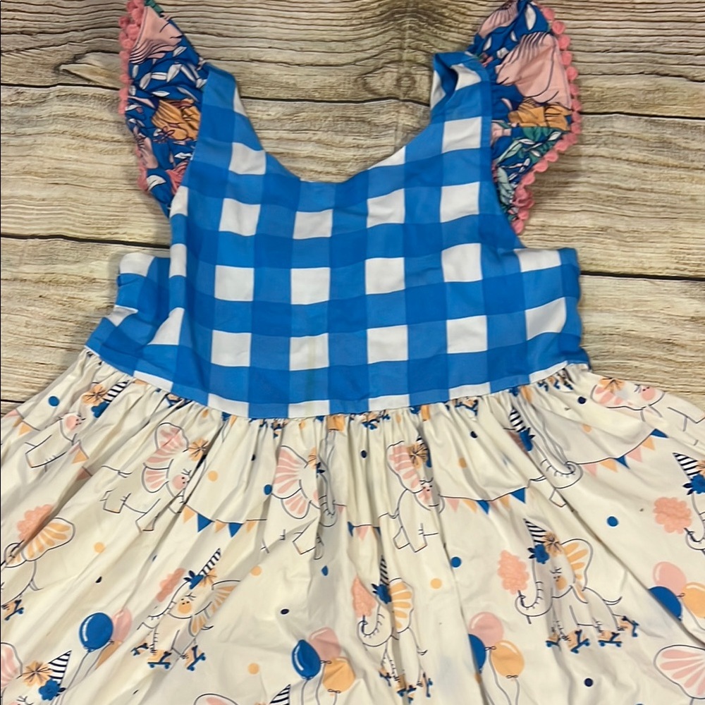 Wildflowers Blue and White elephant party top
